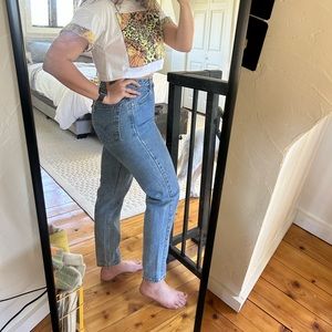 Vintage 512 Levi’s Slim Fit Tapered Leg Size 14